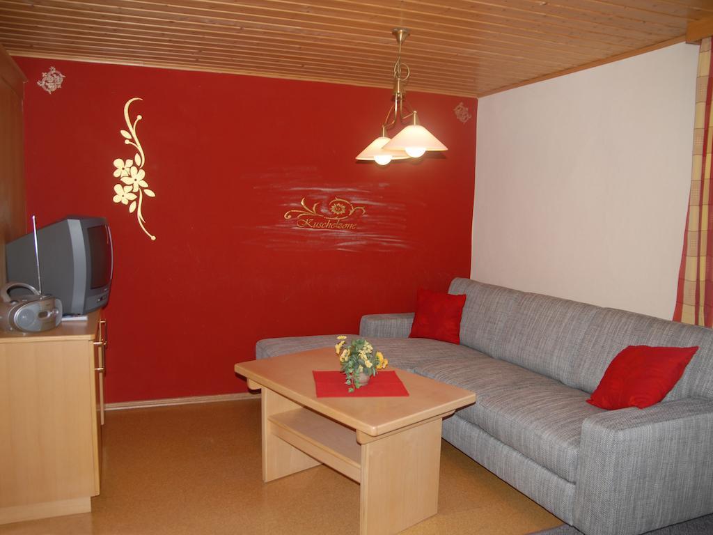 Pension Weiss Hohenwarth Oda fotoğraf